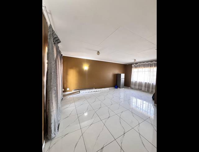 3 BEDROOM FREESTANDING FOR SALE IN TASBET PARK EXT 3